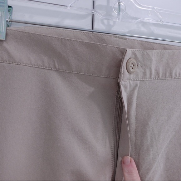 Columbia Performance Fishing Gear PFG Terminal Tackle Hybrid Shorts Sz 42 Fossil - Picture 4 of 10